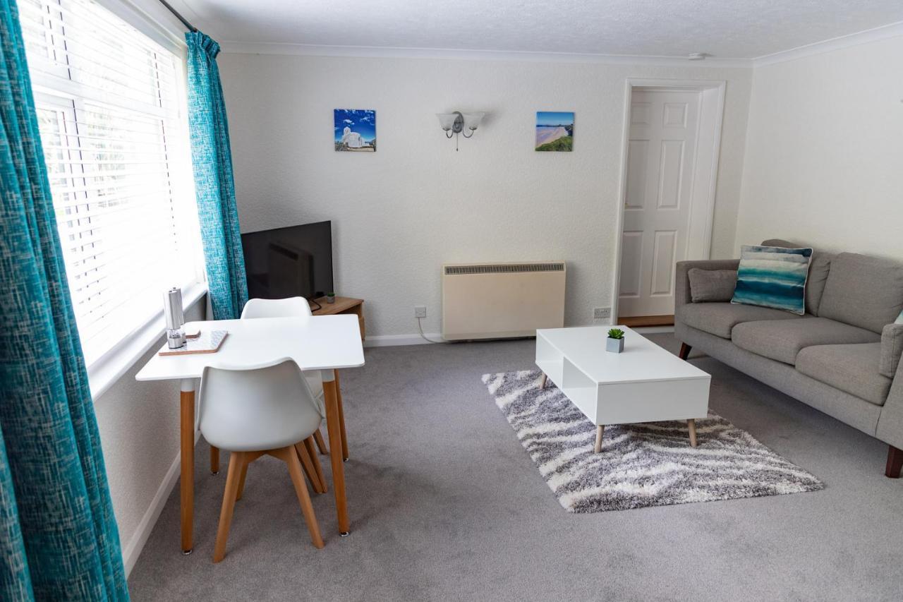 2 Chatsworth Riverscape Apartments - Peaceful Apartment In Great Location With Free Parking Overlooking The Gannel Just A Short Walk From Newquays Incredible Beaches And Local Amenities New Quay Exteriér fotografie