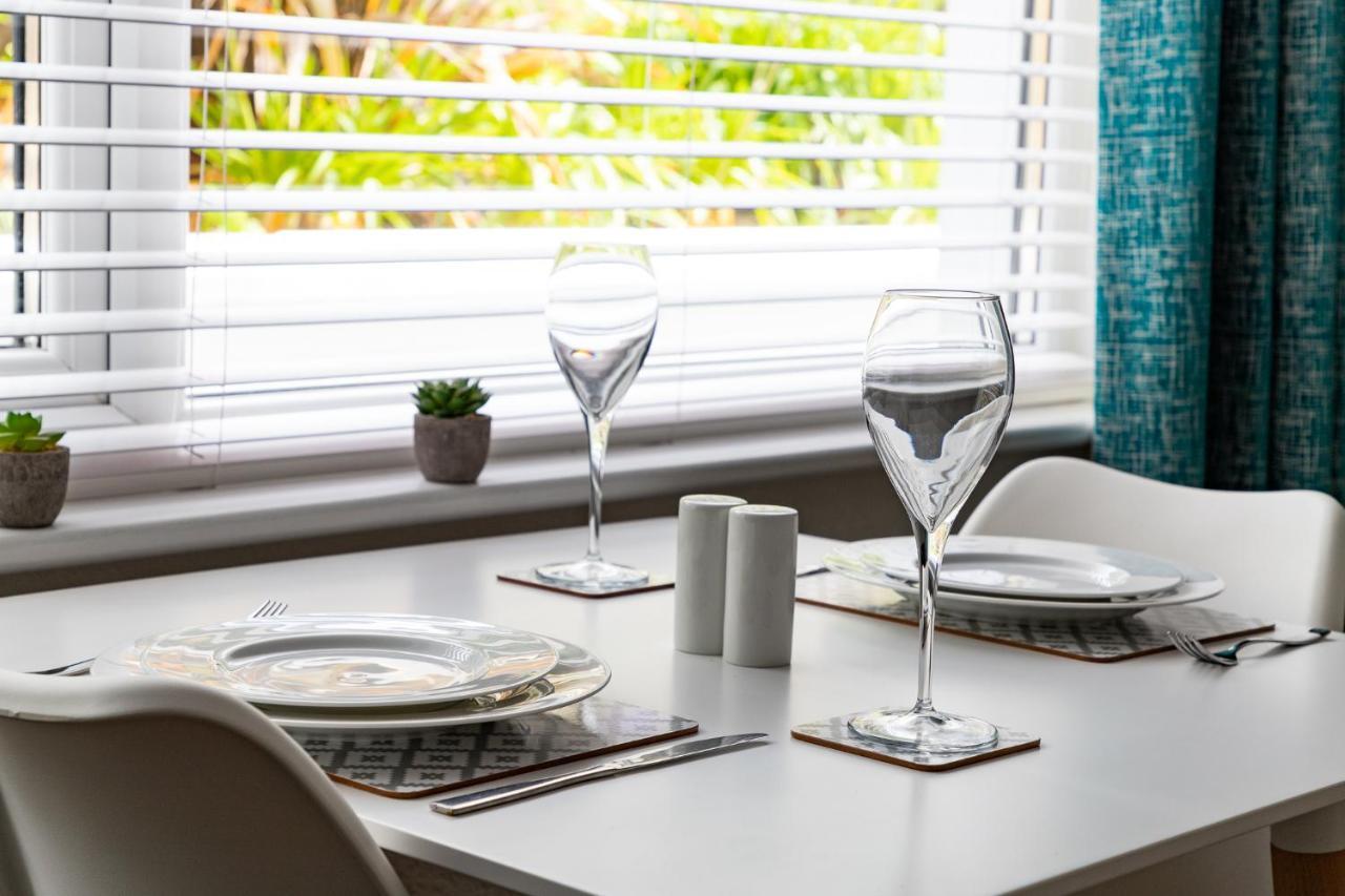 2 Chatsworth Riverscape Apartments - Peaceful Apartment In Great Location With Free Parking Overlooking The Gannel Just A Short Walk From Newquays Incredible Beaches And Local Amenities New Quay Exteriér fotografie